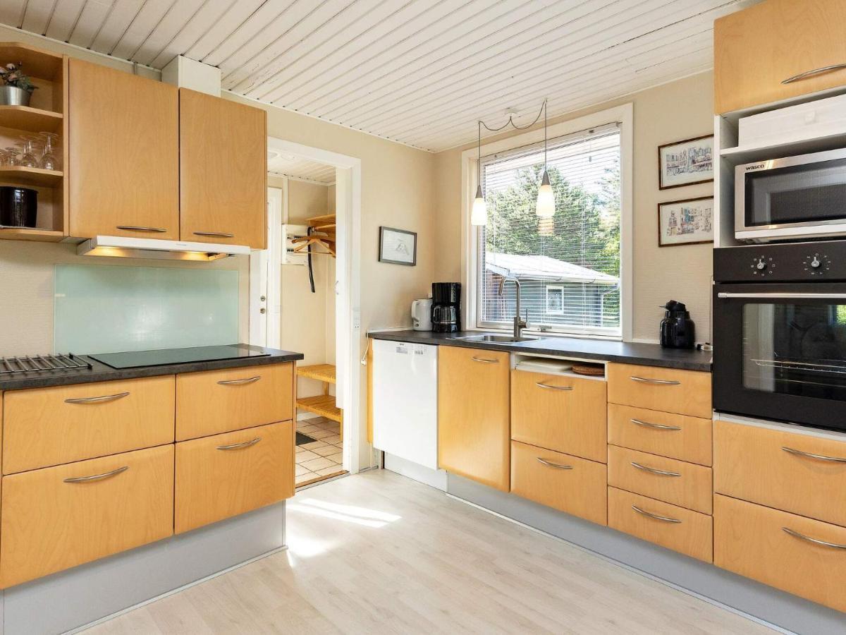 6 Person Holiday Home In Nibe Eksteriør bilde